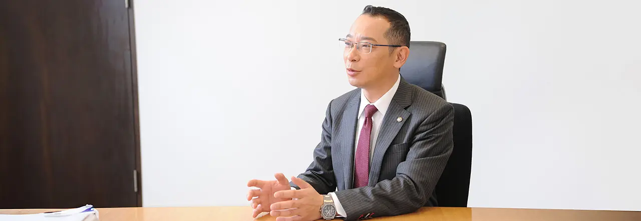 代表税理士 岸 健一