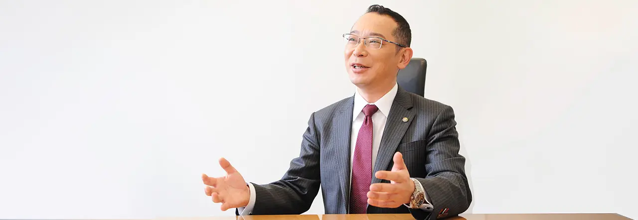 代表税理士 岸 健一